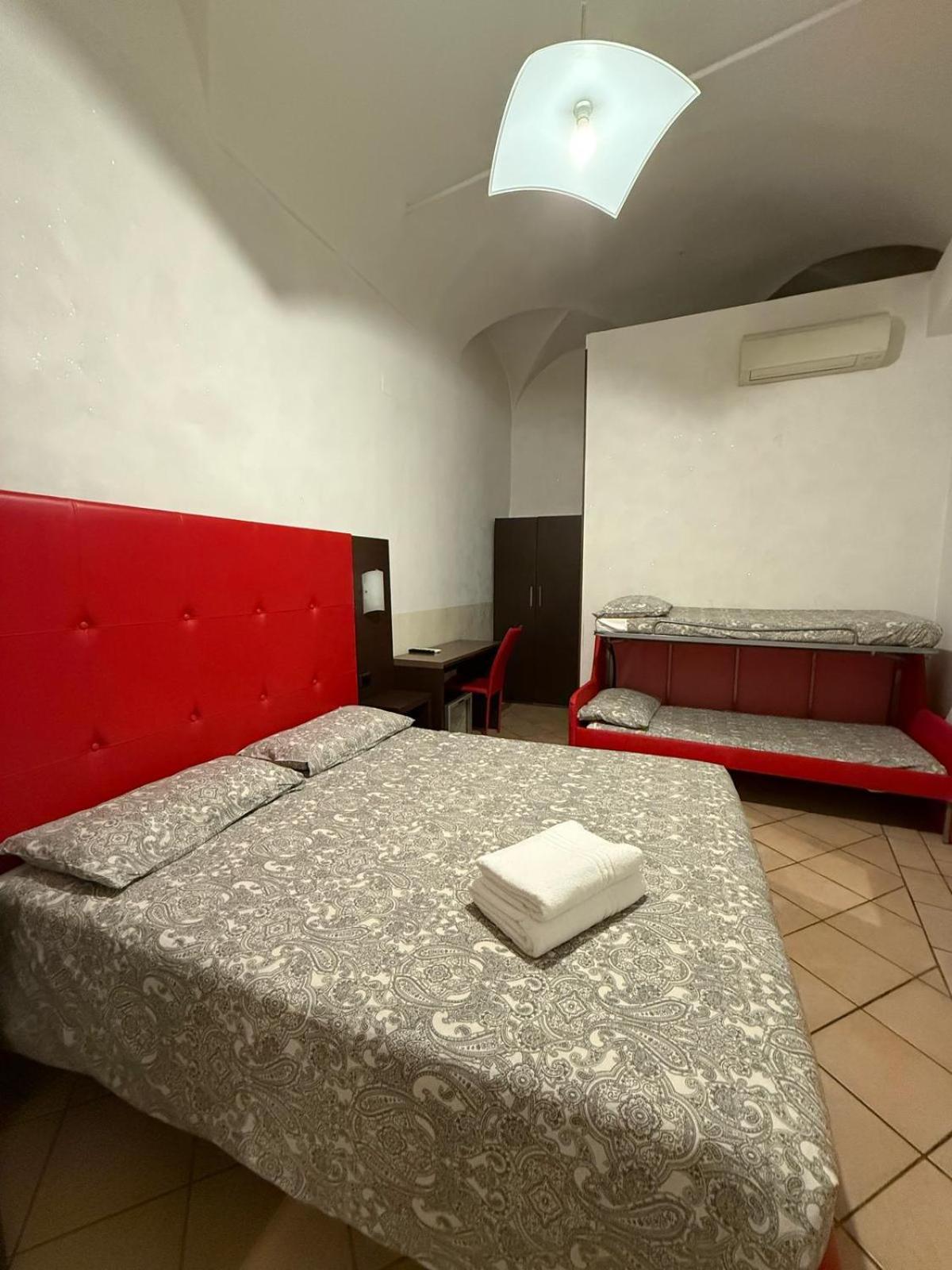 Sakura Inn Санремо Экстерьер фото